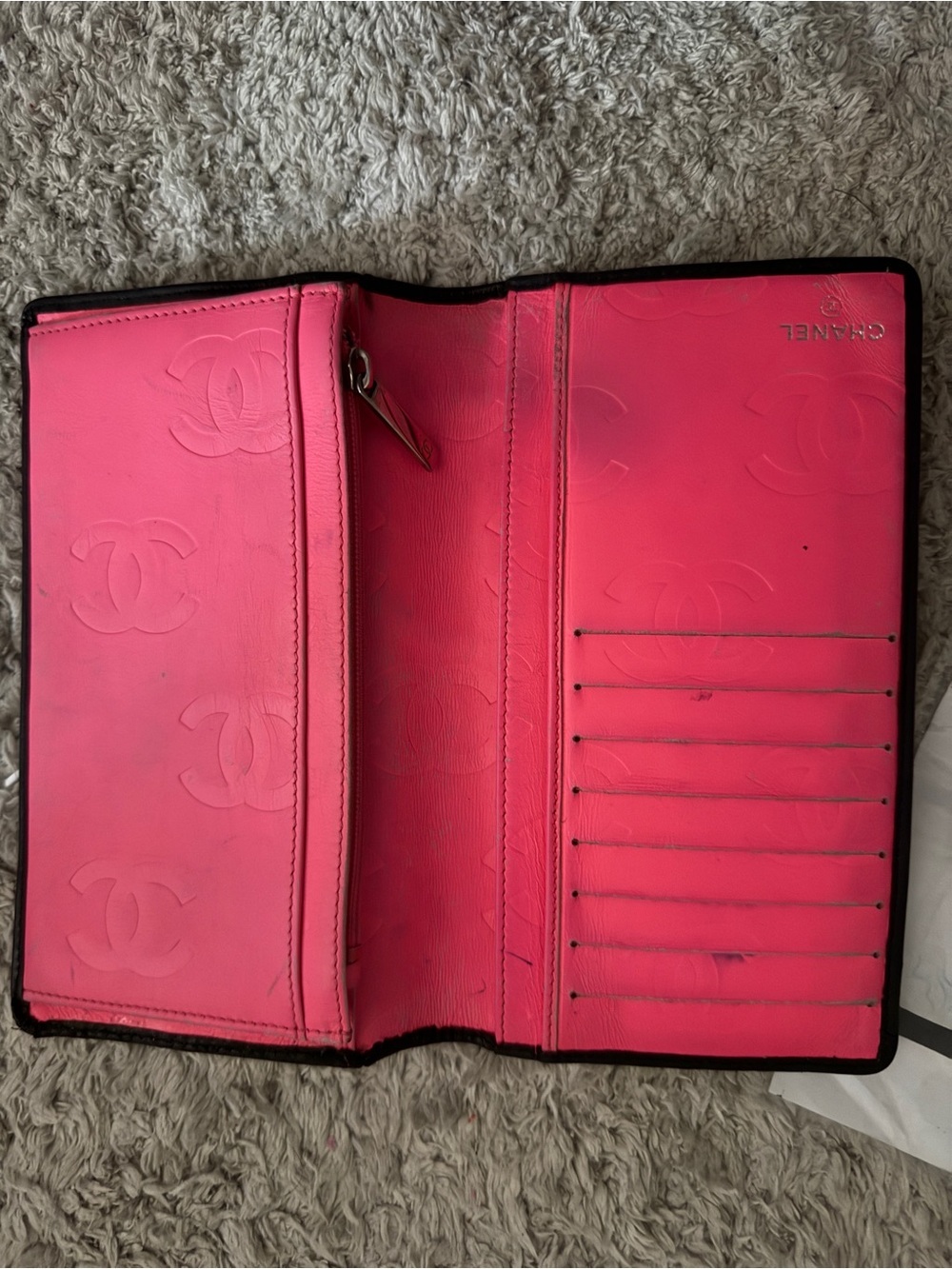 CHANEL Black Quilted Leather Long Wallet with White CC Logo & Pink Interior - Picture 4 of 11